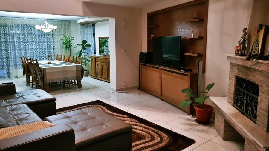 Vila Gavana P + 2E - complet mobilata.