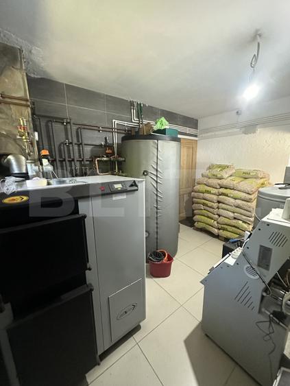 Cabana premium de vanzare Colibita, pe malul lacului