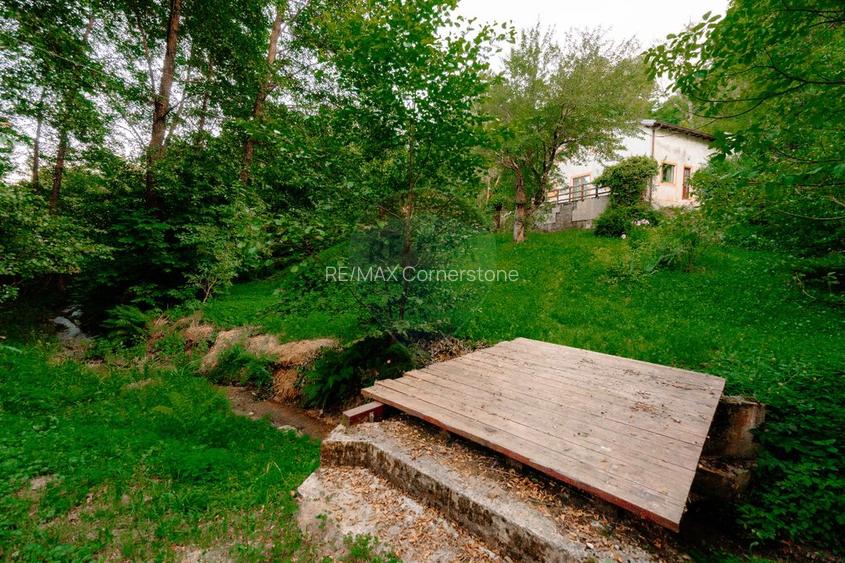 Casă de vânzare cu teren 2.340 mp și pârâu propriu — Bălilești, Argeș - 22