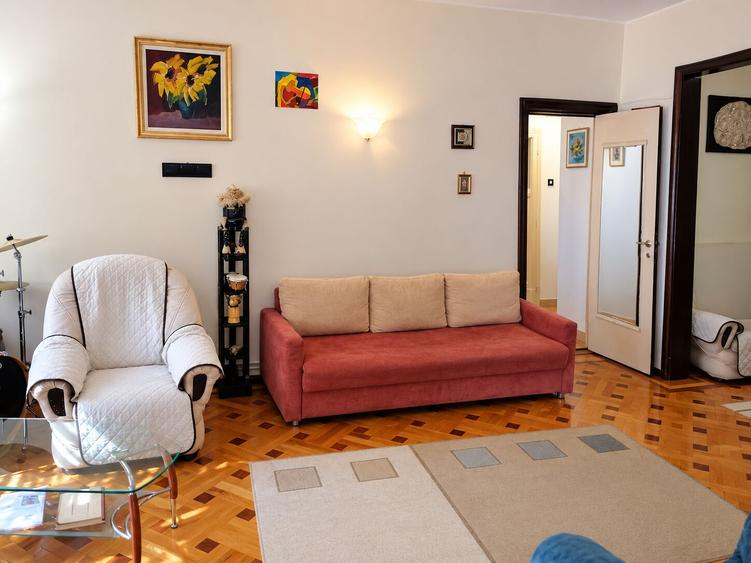 Bloc consolidat, Ultracentral, 94mp, 3 camere