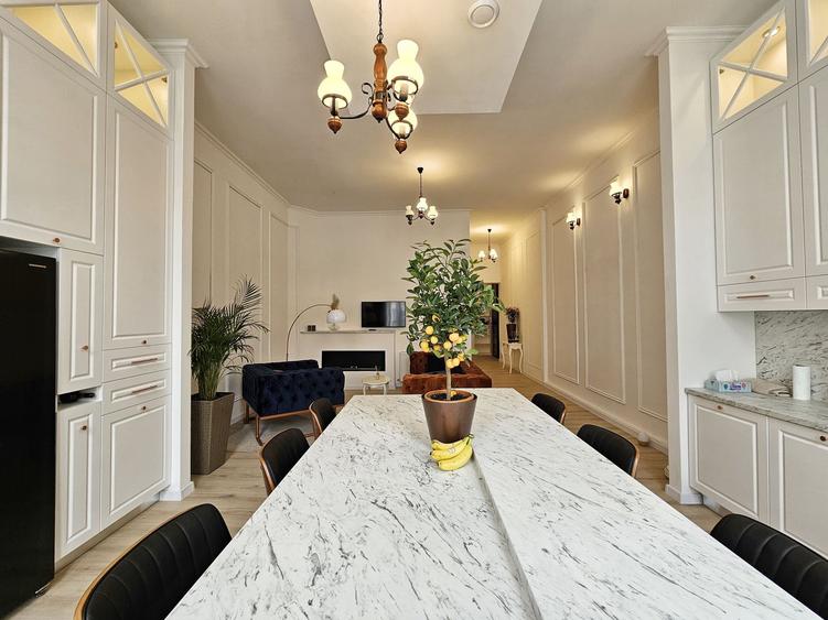 0% Comision, Apartament 3 camere, 83mp, Republicii, monument istoric