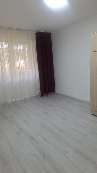 Apartament decomandat zona Astra