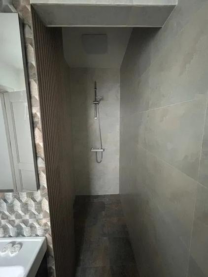Apartament cu 2 camere, etajul 1/4, zona Alexandru cel Bun