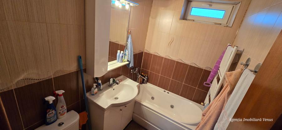 Apartament 4 camere zona Bisericii Rossetti-Bulevard