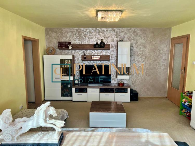 P4830 Apartament semidecomandat cu 3 camere in zona Girocului/Spitalul Judetean