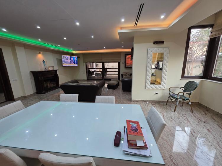 Timpuri Noi, 10 minute metrou, pe Cuza Voda, vila exclusivista P+1+M, lux,