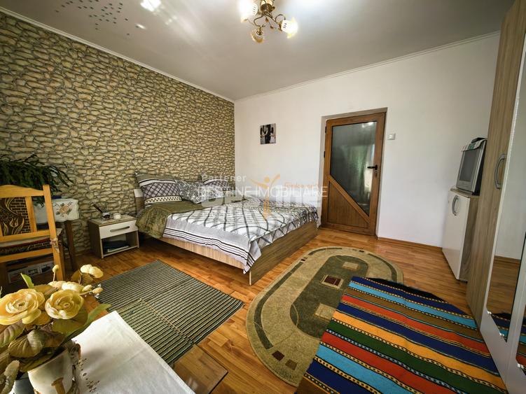 Casă 4 camere 90 mp mobilată + beci, anexe și 720 mp curte - 6