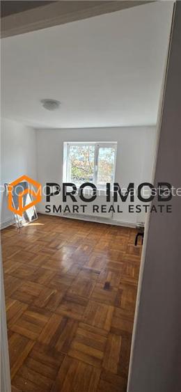 Apartament 2 camere cf 1 semidecomandat zona Crang - 2
