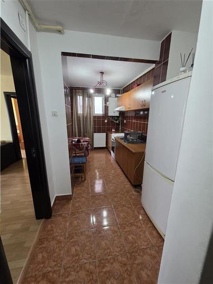 Apartament 2 camere, zona Astra
