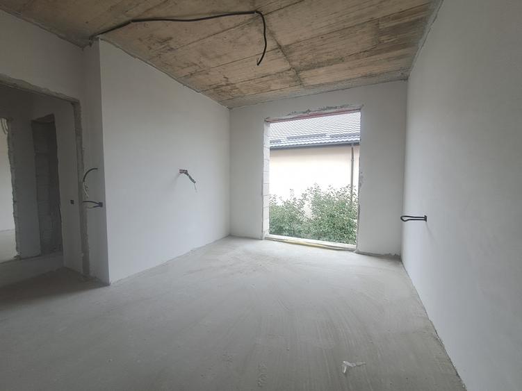 Vila noua P+1+M,Popesti Leordeni