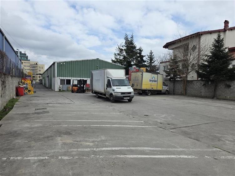 Vanzare service auto/depozit/hala/spatiu industrial Pipera - Pipera Tunari  - OM