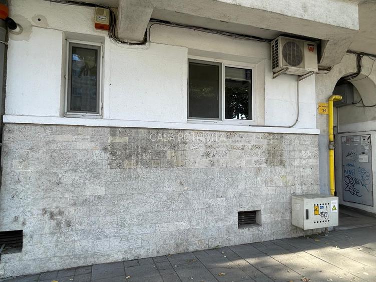 Bd. Mamaia - Capitol, garsoniera decomandata, stradala, ideala birou, cabinet - 13