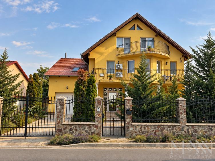 Clădire pensiune, cazare personal sau birouri | De Închiriat | Sanmartin Oradea