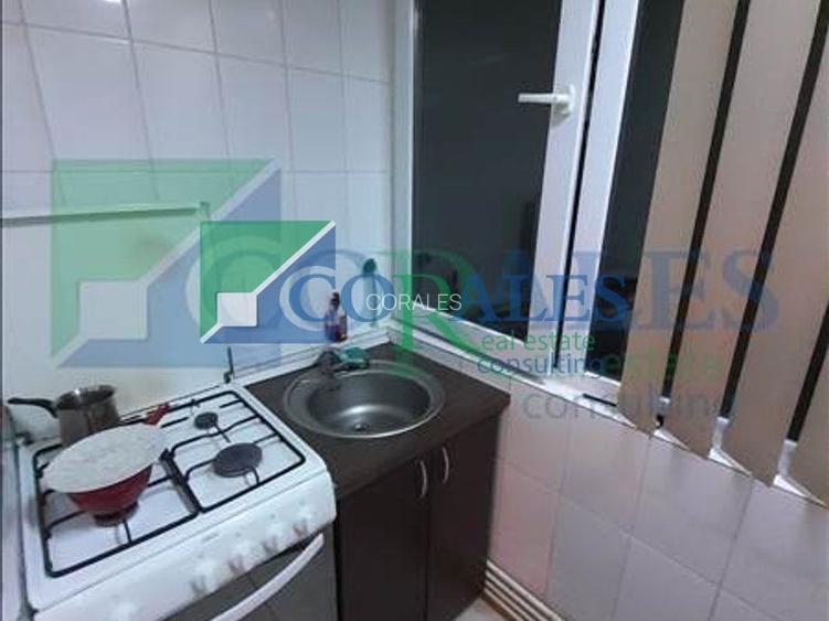 Girocului. Etaj 3. Decomandat. Centrala proprie. - 8