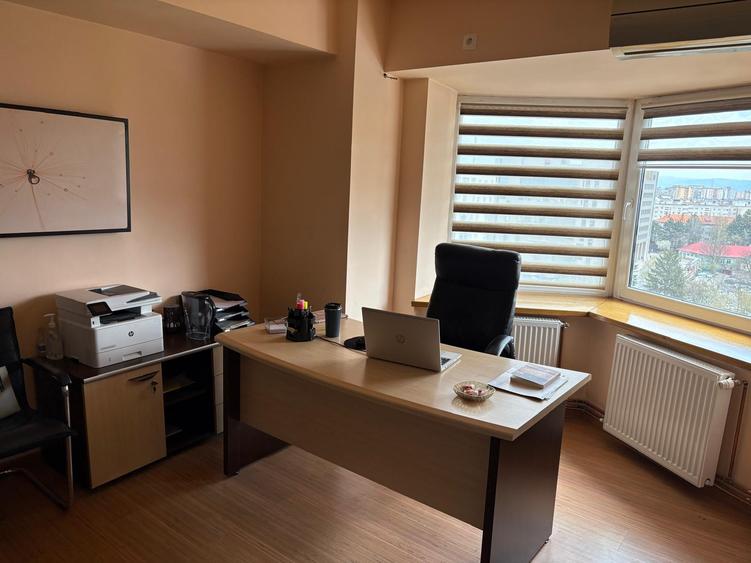 Apartament 4 camere , Centrul Civic, B-dul Mihail Kogalniceanu