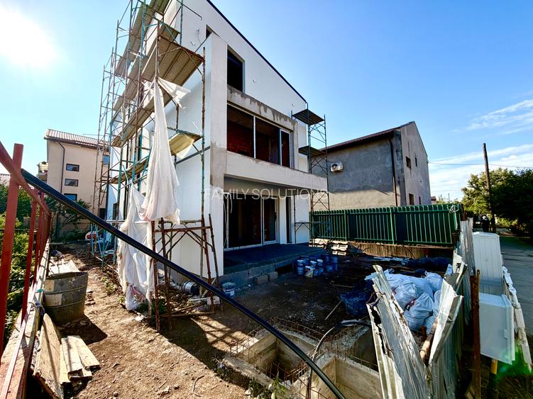 Casa deosebita situata stradal la 350m fata de Sos. Oltenitei - 2