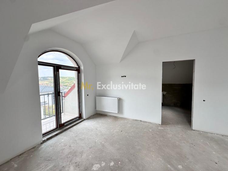 Casa individuala-4 dormitoare,225 mp utili,garaj-Chinteni