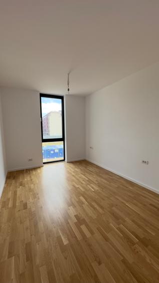 ISHO Riverside U2, Apartament generos, suprafete ample, multa lumina naturala