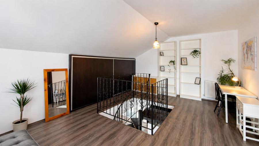 Apartament 3 camere | terasa generoasa | parcare | Tractorul