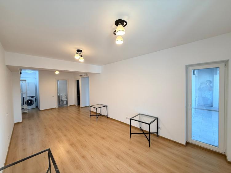 Unirii - 13 Septembrie/ Casa Poporului/ Hotelul Marriott / Bloc 2022-NEMOBILAT