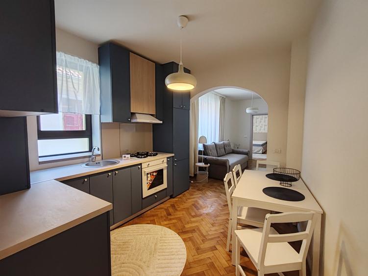 Apartament 2 camere mobilat si utilat lux Str. REPUBLICII