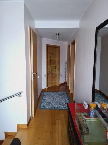 Duplex de vânzare – Brașov, Str. Lămâiței