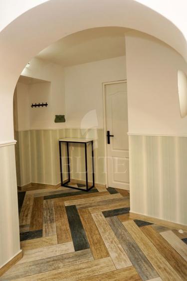 Apartament 2 camere în zona Piata Unirii