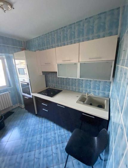 Apartament cu 3 camere Zona CUG, Rond Vechi