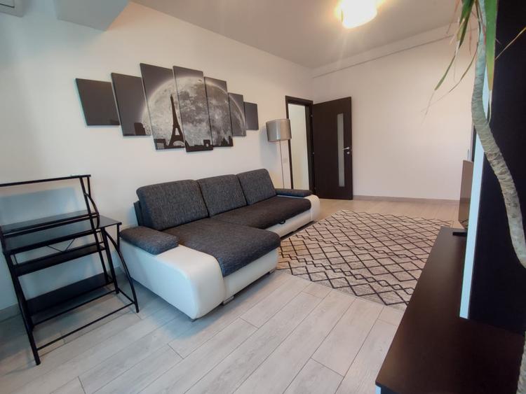 Apartament 2 camere, 53 mp, de închiriat în Nicolina