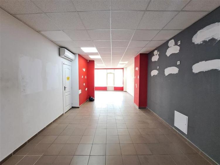 Spatiu comercial, 64 mp utili, situat in zona Centrala!