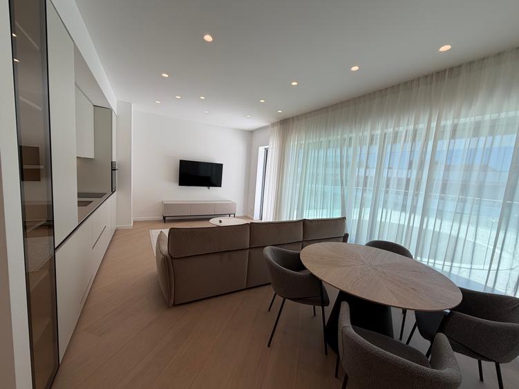 Apartament la prima închiriere în Aviatiei Towers,terasa 50mp,parcare inclusă