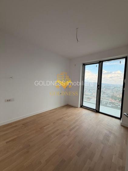 4 camere Centru ,Mihai Viteazu |94 mp et 18 parcare si TVA inclus | - 4