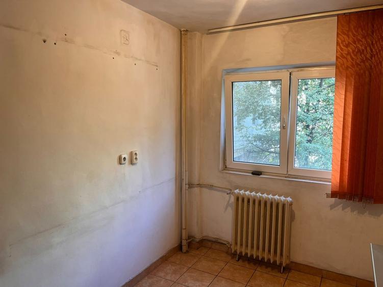 4 camere, 2 băi | 80 mp | Calea Moșilor | Et 1/8 | Negociabil