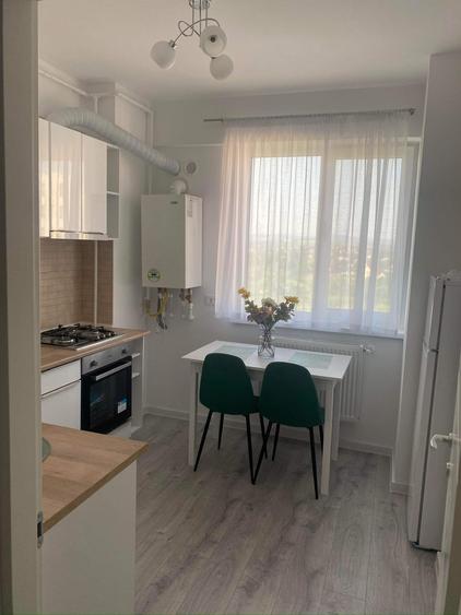 Apartament 1 camera + loc parcare, de închiriat – modern