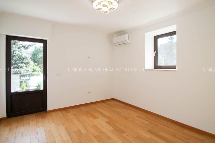 Pipera : Vila individuala renovata total, cu un teren de 1000 mp ! - 7