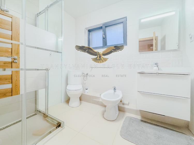 Casă modernă de tip duplex situată în Cartierul Europa