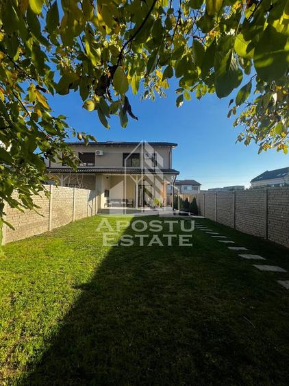 Jumatate de duplex, de vanzare, zona Calea Aradului, Timisoara