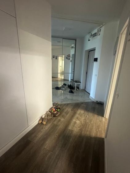 Vand apartament 3 camere Tomis Park