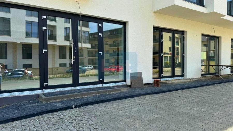 Spatiu Comercial - Birouri - Showroom, 200 mpu, zona D-na Stanca!!!