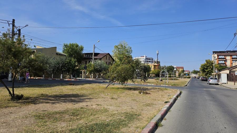 Mamaia Nord - Ap. 2 cam et 2/3 , mobilat si utilat +loc de parcare