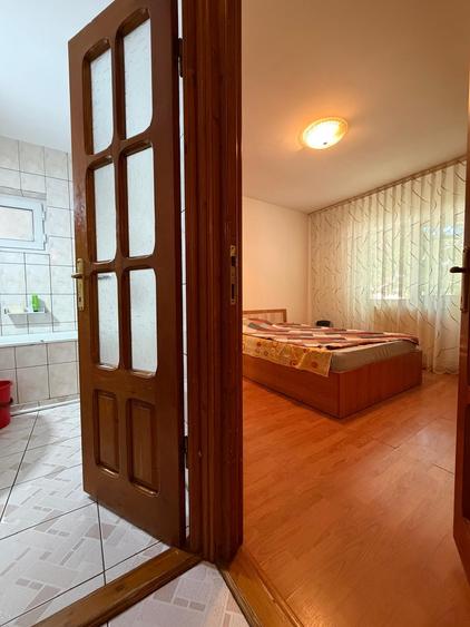 Inchiriere apt 2 camere, Galati, Piata Centrala, etaj 1, mobilat si utilat