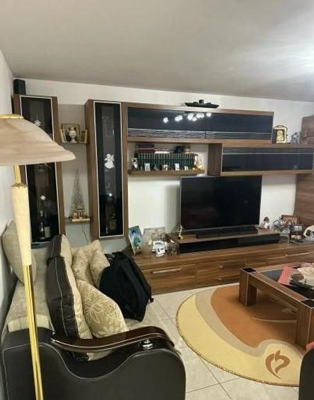 APARTAMENT 3 CAMERE DECOMANDAT CONFORT 0 ZONA CET