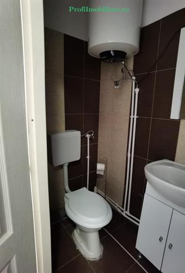 Pensiune P+1 in Paulis cu 20 de camere si teren 4.500 mp