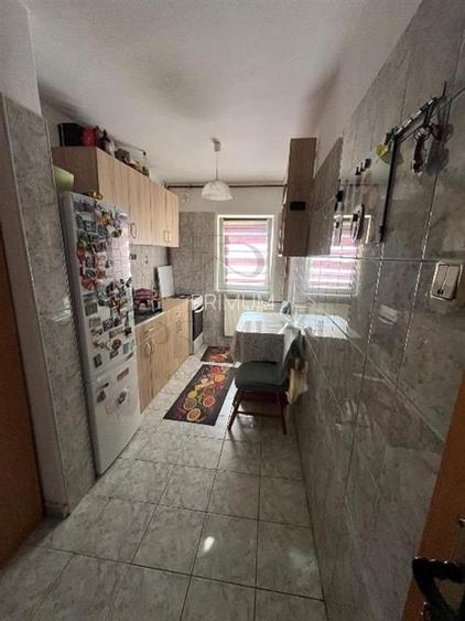SAGULUI - APARTAMENT 1 CAMERA - mobilat, utilat, etaj intermediar - 3