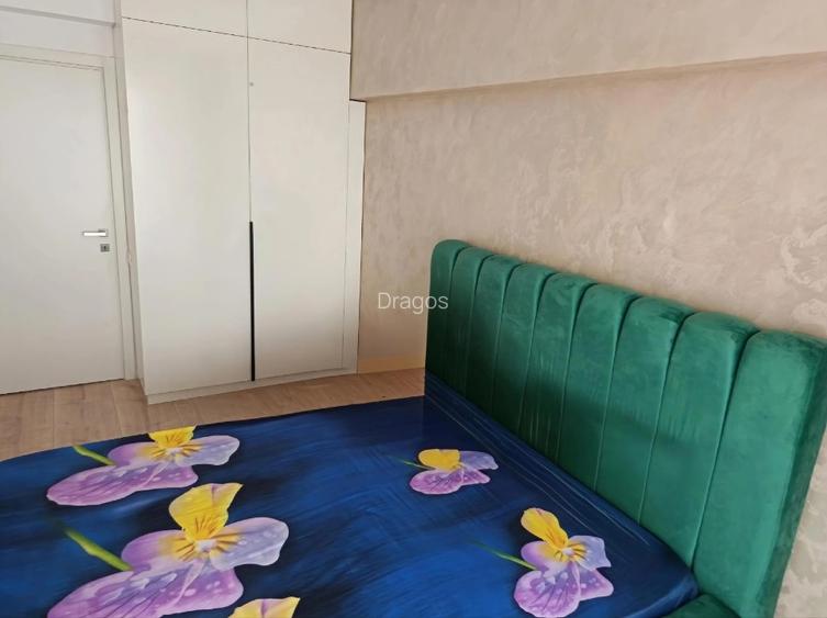 Apartament de 3 camere de vânzare - 11