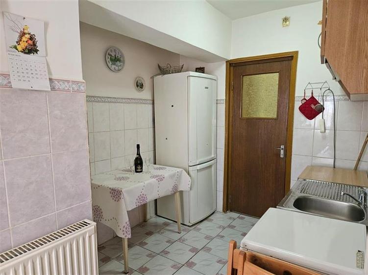 Garsoniera confort 1 sporit,moderna,utilata si mobilata,zona 9 Mai