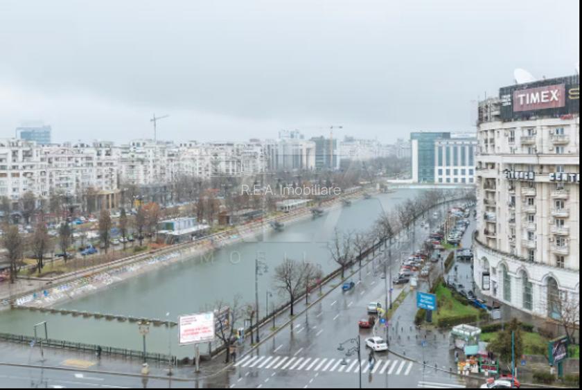 Apartament cu 4 camere cu vedere spre fântânile de la Piața Unirii - 35