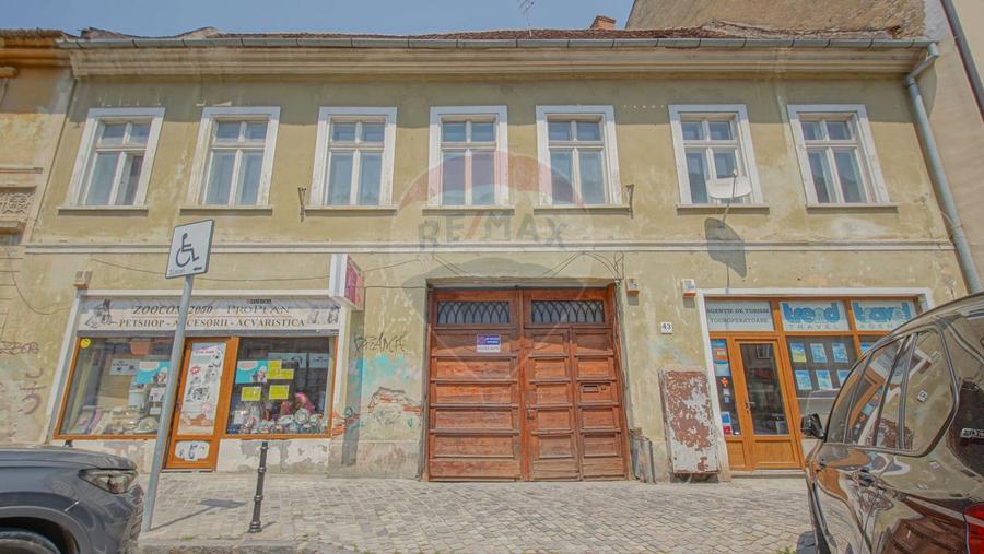 Oportunitate în Centrul Istoric –Spațiu comercial 299 mp utili, Brașov