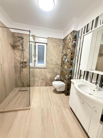Vand vila de lux Aradului 650000 euro