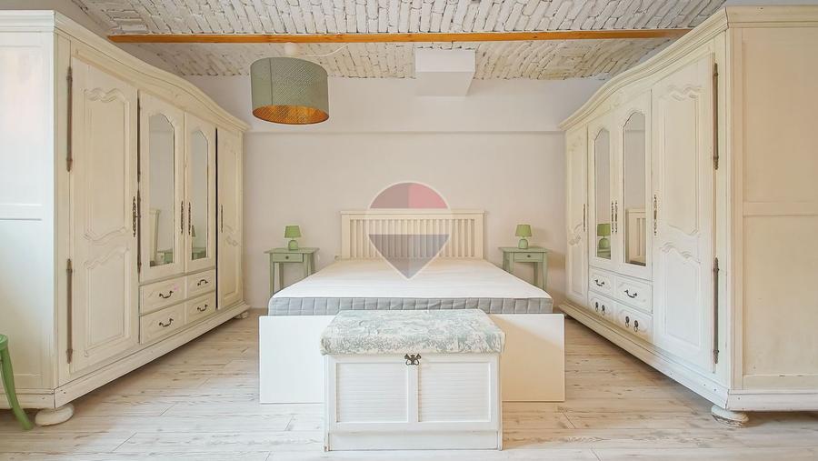 Apartament cu 3 camere, 90 mp, Centrul Istoric